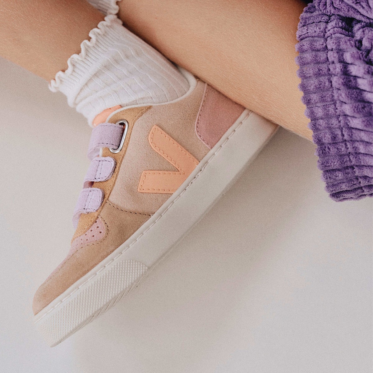 V-10 SUEDE MULTICO SABLE - Image 4
