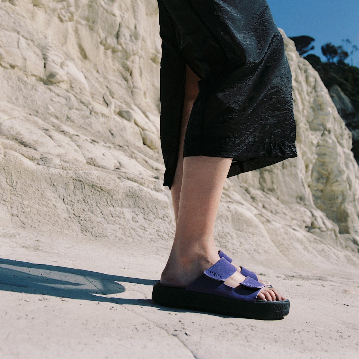 ETNA SUEDE ACAI BLACK - Image 4