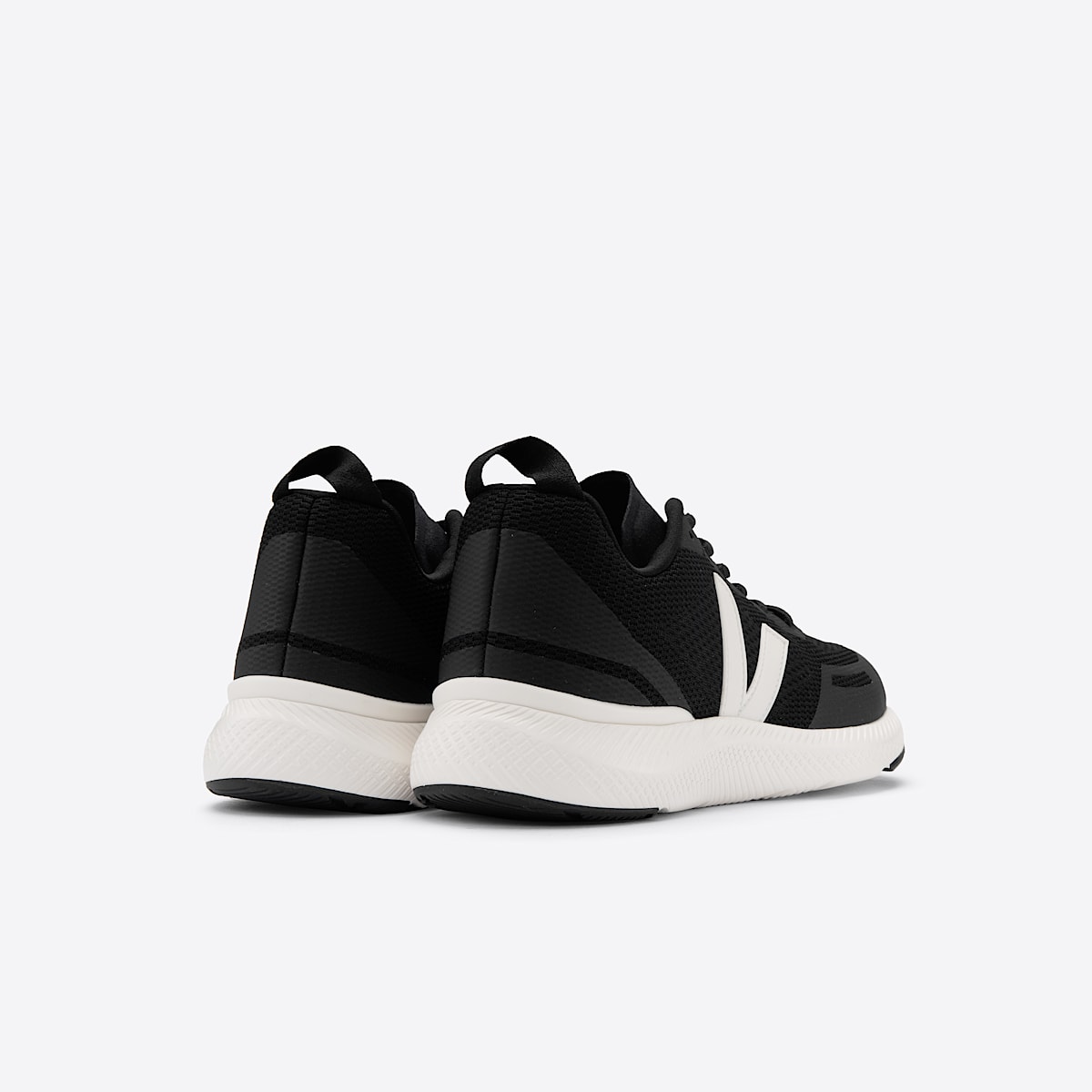 IMPALA ENGINEERED-MESH BLACK CREAM - Image 3