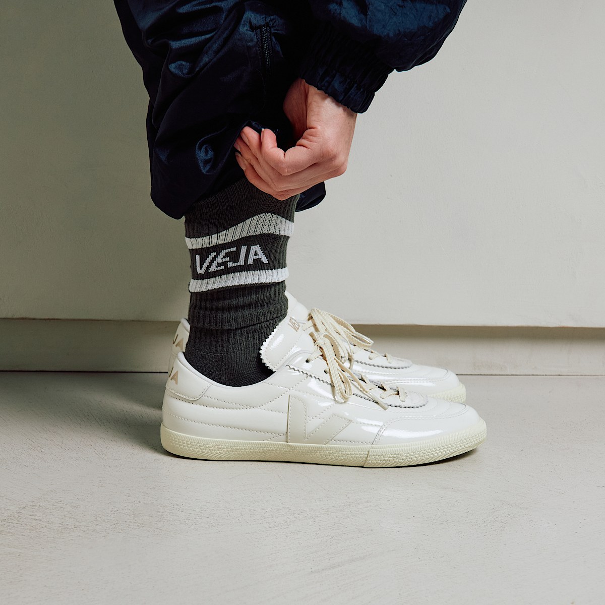 PANENKA PATENT LEATHER OFF WHITE NATURAL - Image 4