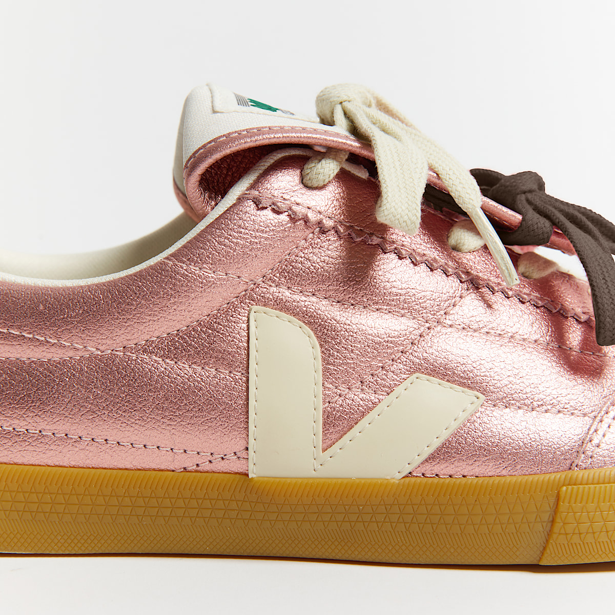 PANENKA LEATHER VEJA X MAGLIANO NACRE - Image 4