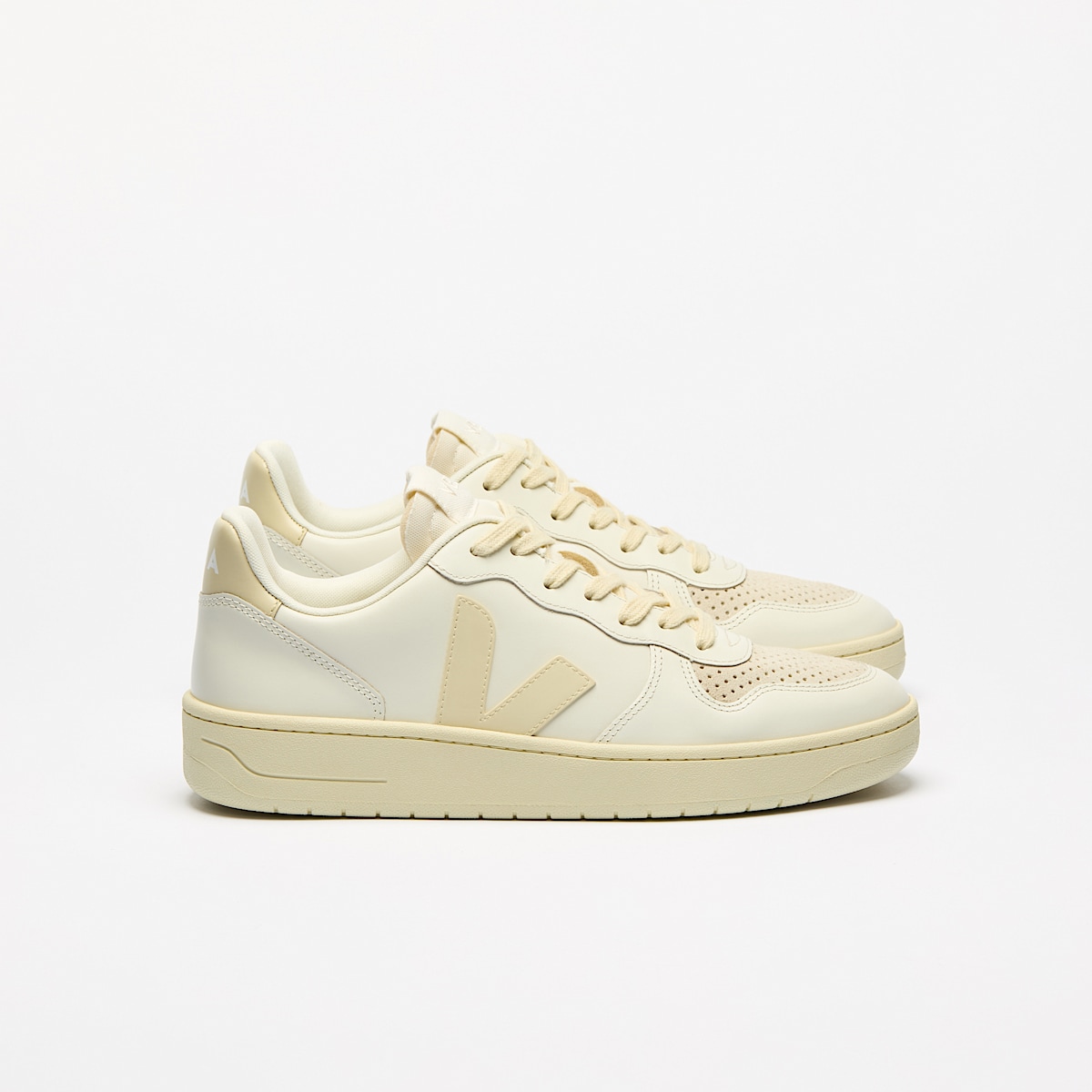 V-10 LEATHER PURE CALCAIRE