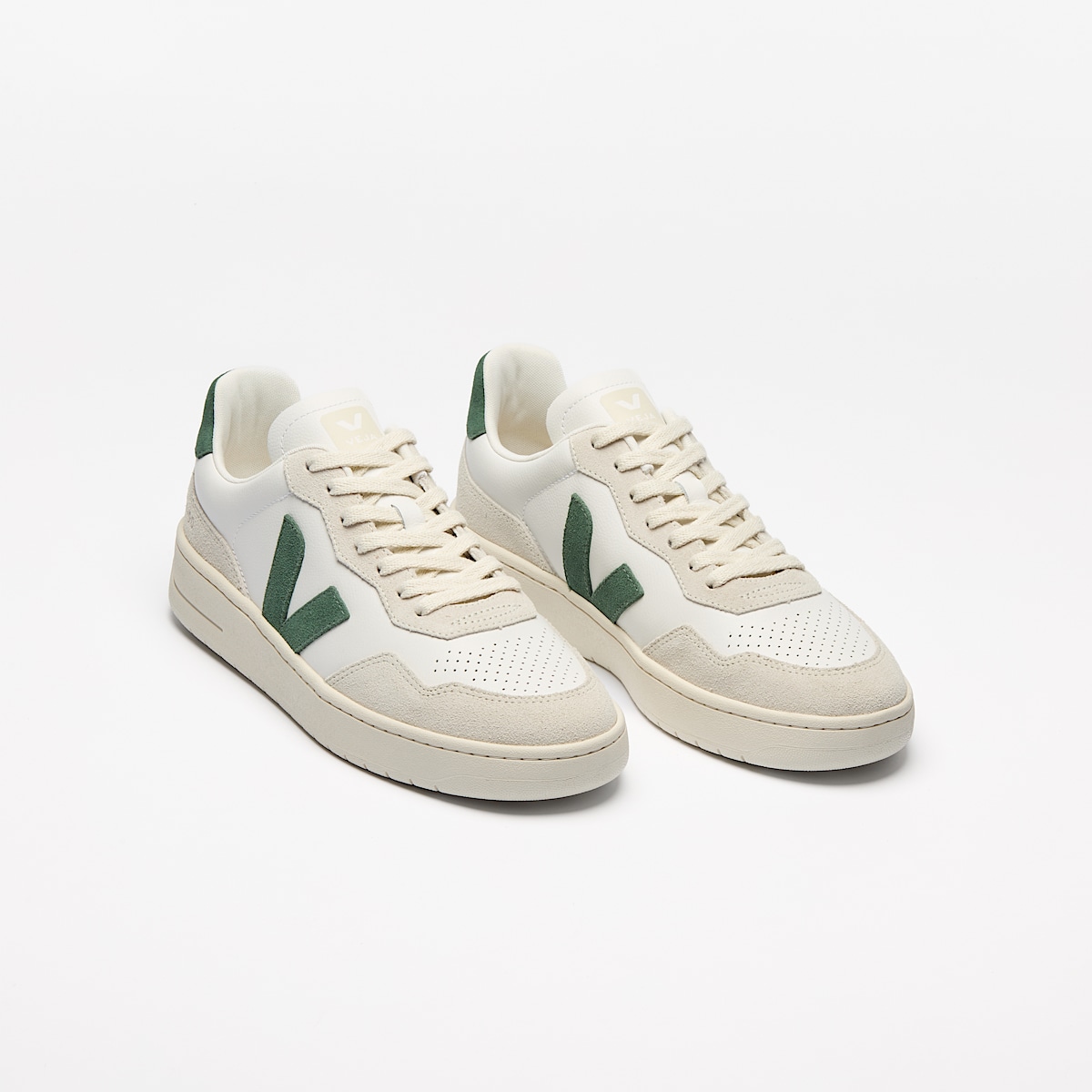 V-90 LEATHER WHITE CYPRUS - Image 2