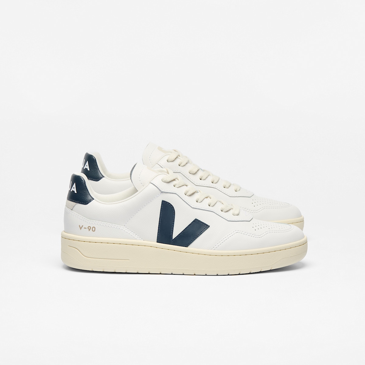 V-90 LEATHER WHITE NAUTICO