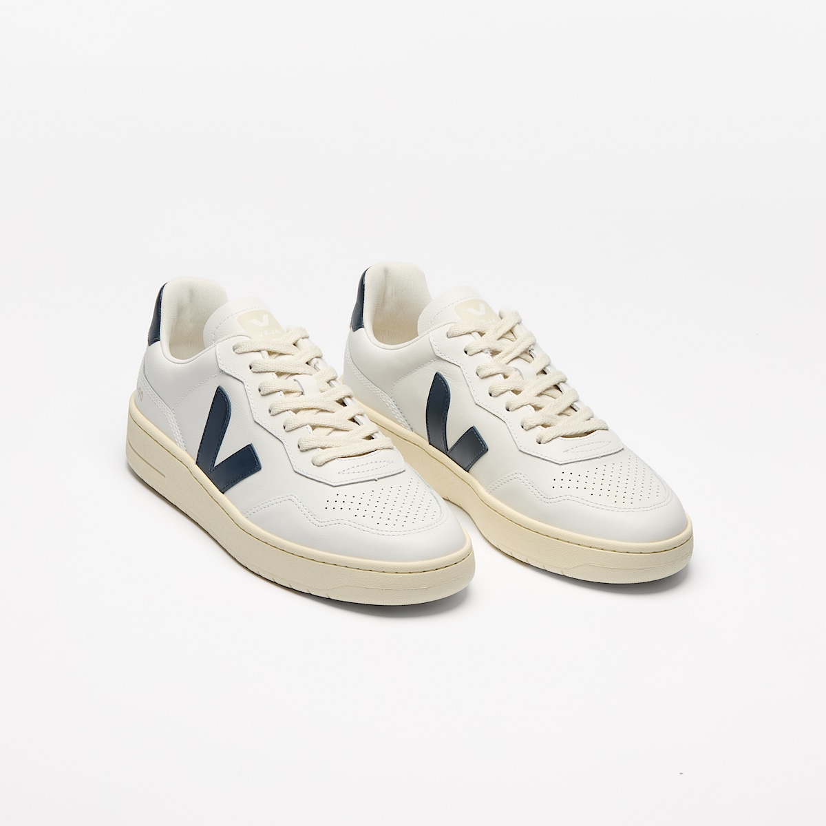 V-90 LEATHER WHITE NAUTICO - Image 2
