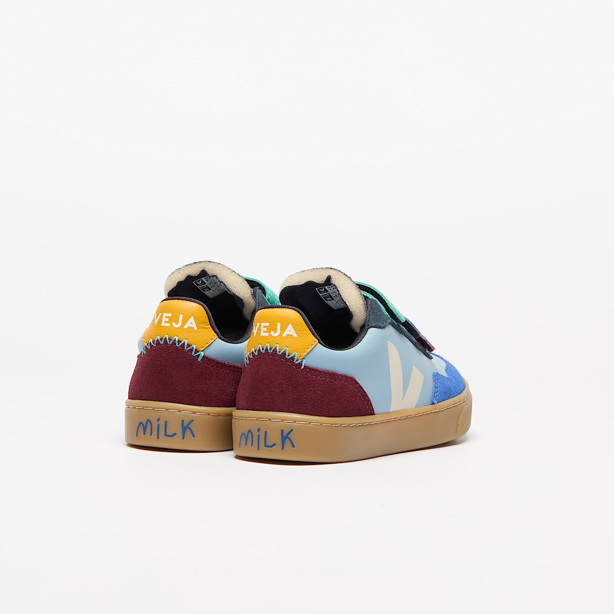 V-90 LEATHER VEJA X MILK STEEL PIERRE - Image 3
