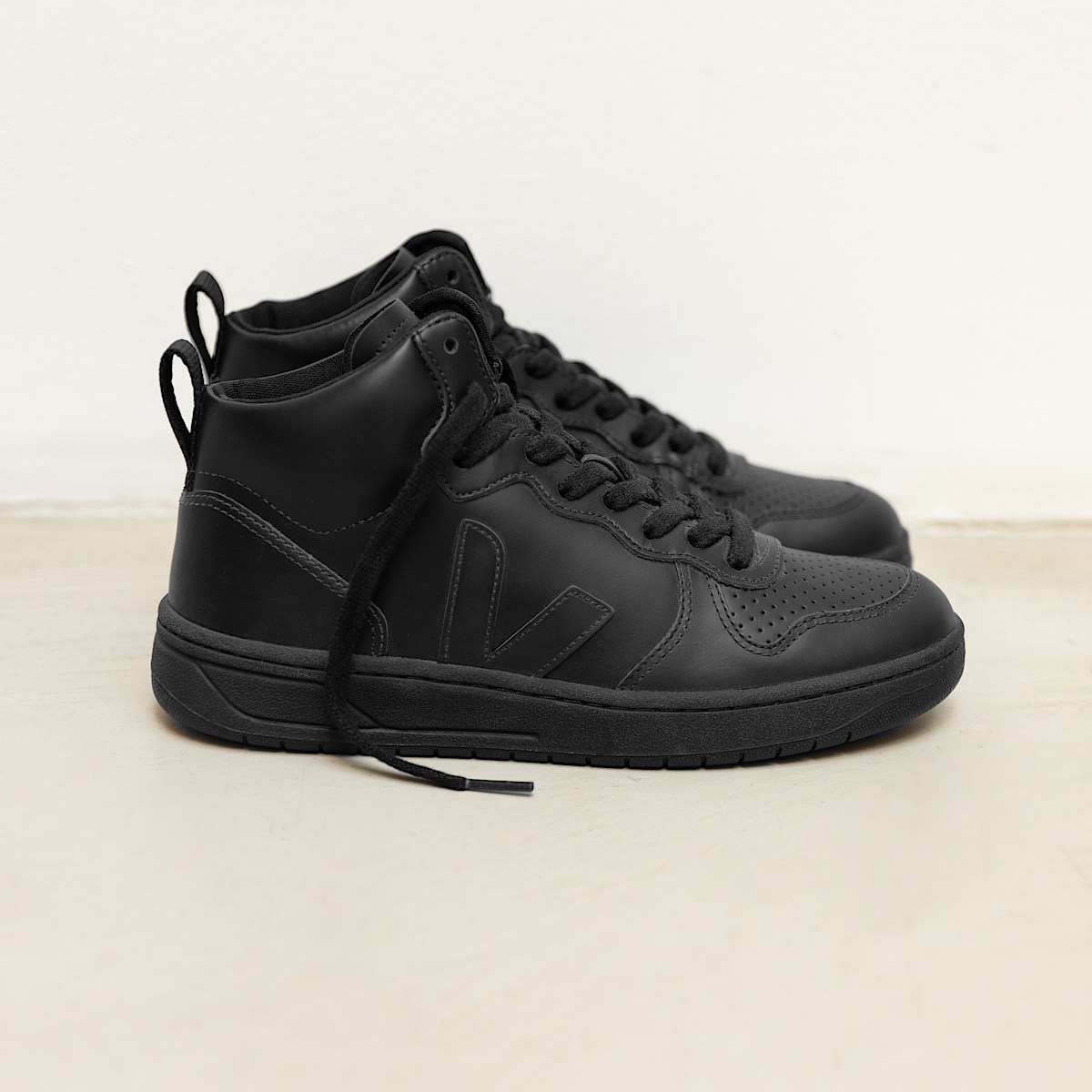 V-15 LEATHER FULL BLACK - Image 4