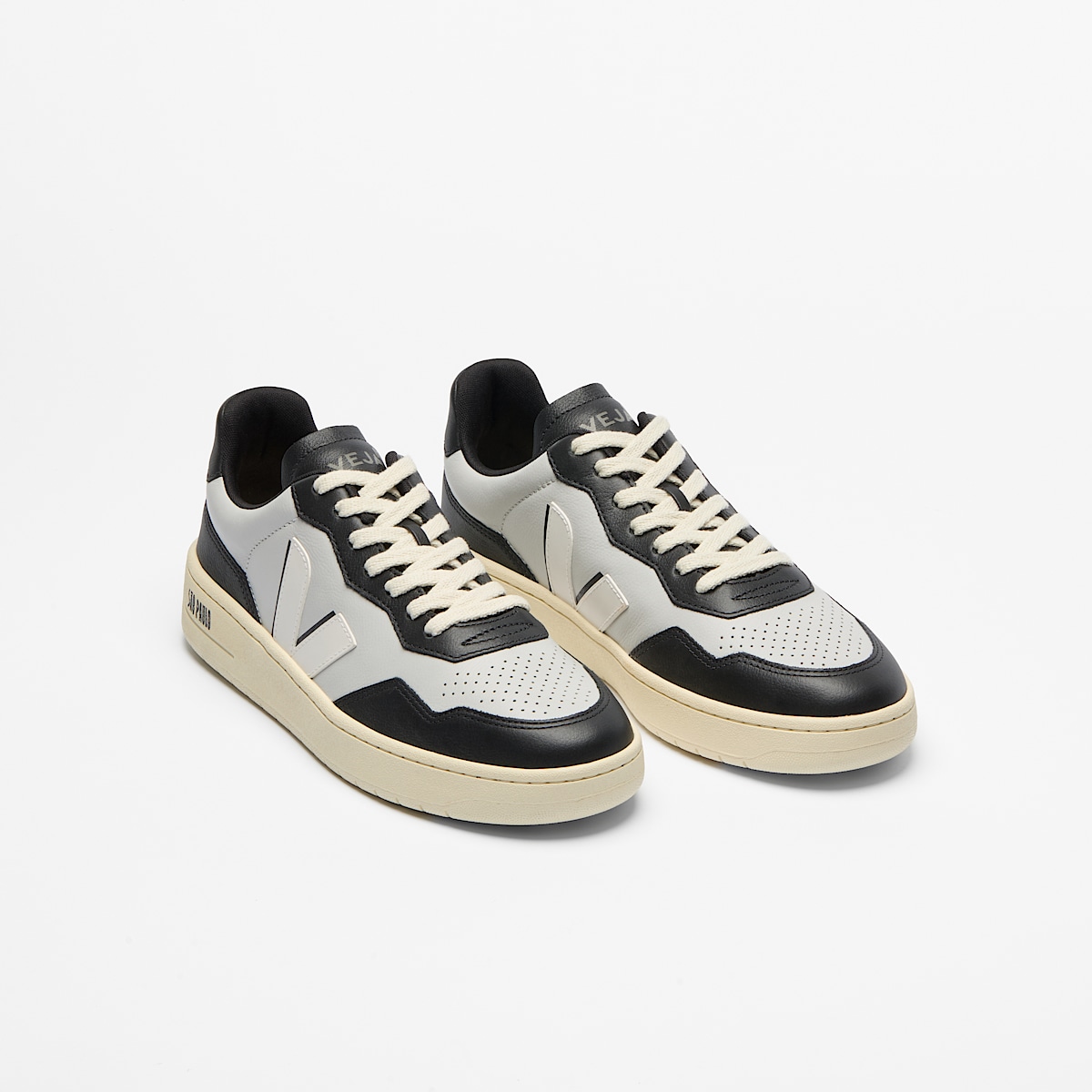 V-90 LEATHER SÃO PAULO LIGHT GREY WHITE - Image 2