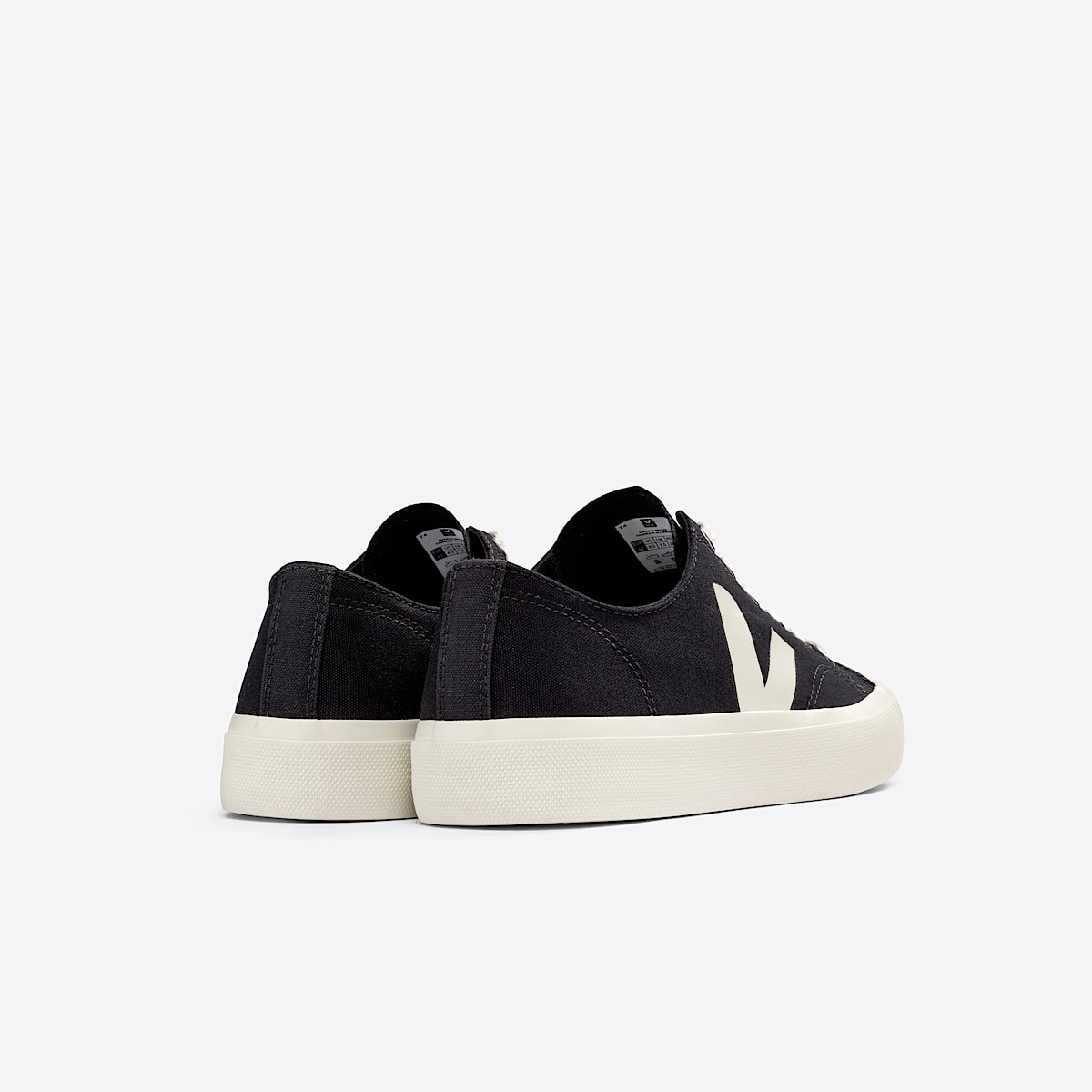 WATA II LOW CANVAS BLACK PIERRE - Image 3